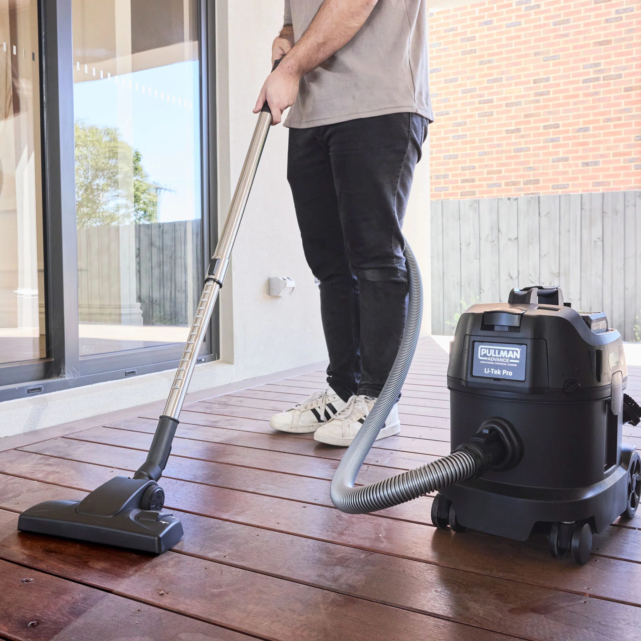 Pullman Advance Li-Tek Pro Cordless Dry Vacuum - Image 4